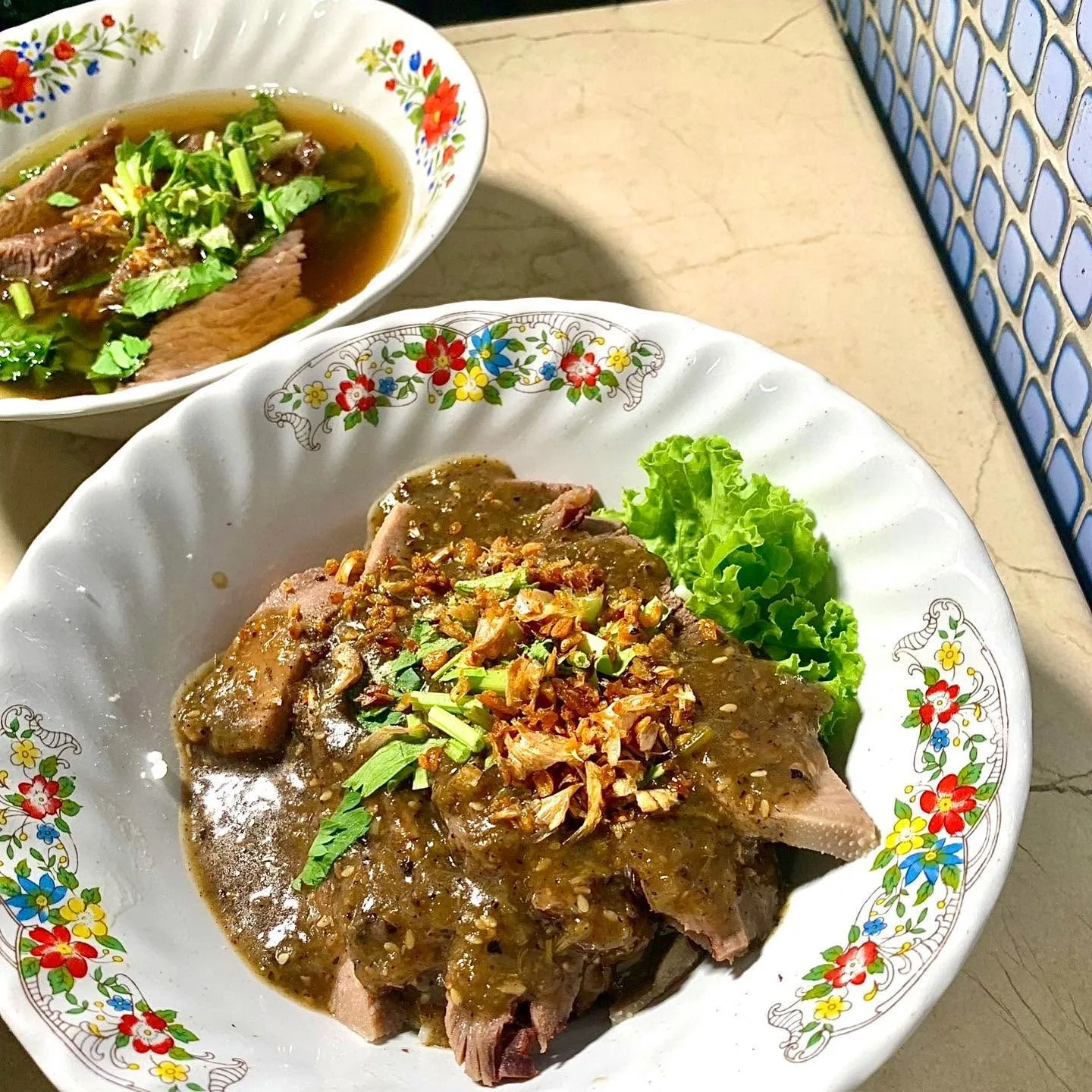 ข้าวสตูว์ลิ้นวัว / Ox-tongue stew